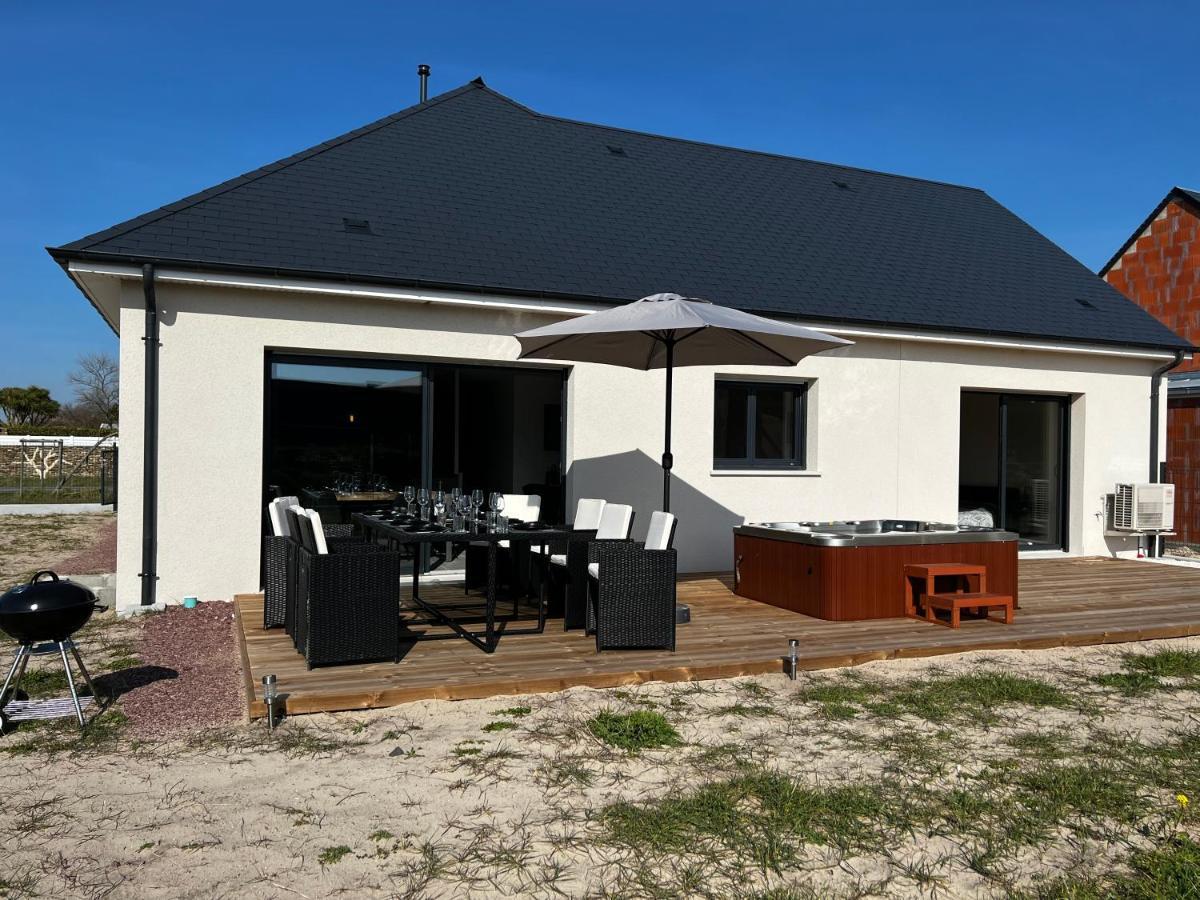Villa En Bord De Mer Spa / Sauna Bretteville-sur-Ay Exteriör bild